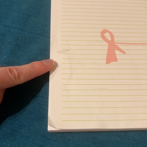 💝 10/$10 💝 Note Pad Red Ribbon (34 Pages) - Picture 6 of 8